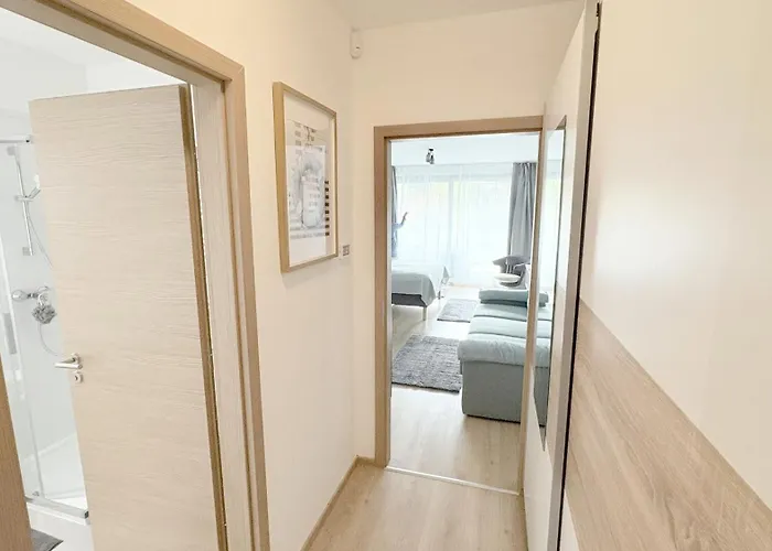 Apartman Edison 209 *